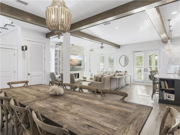Beautiful & Spacious 5 Bedroom Pool Home in Seagrove Beach