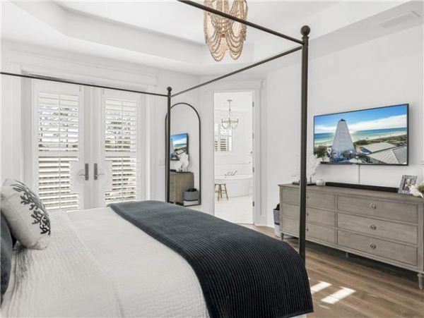 Beautiful & Spacious 5 Bedroom Pool Home in Seagrove Beach