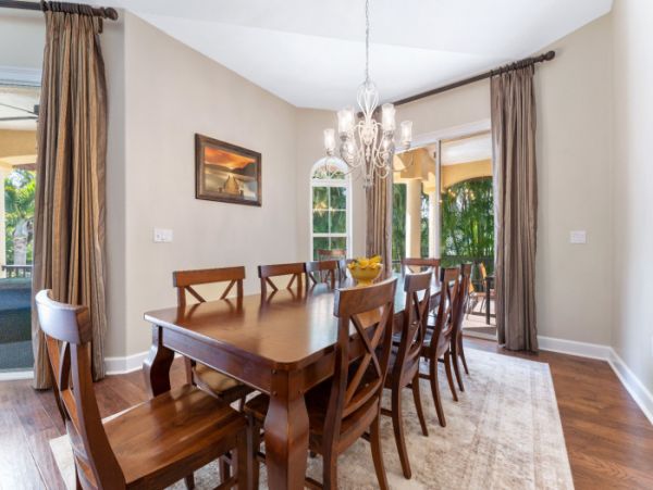 Sarasota Vacation Rental - Walk to Beach - 4 Bedrooms