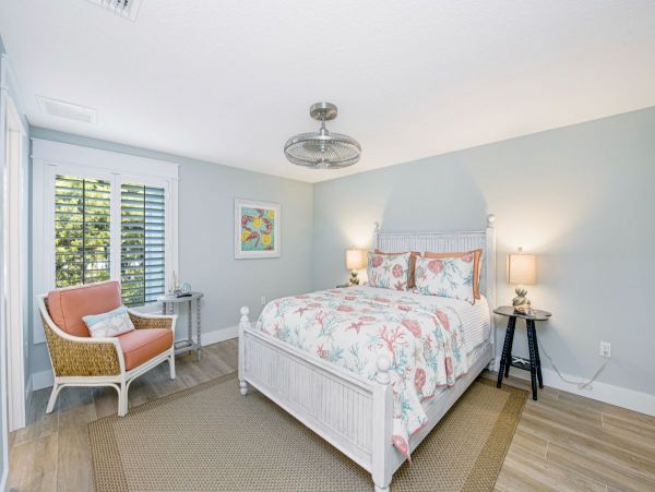 Canal Front Four Bedroom Vacation Home in Holmes Beach