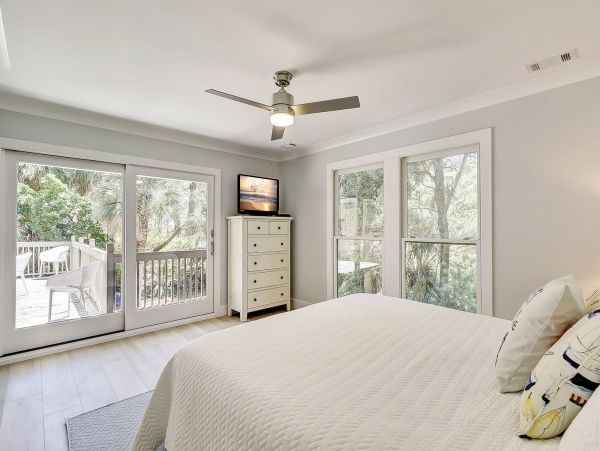 Gorgeous Vacation Pool Home in Sea Pines - Walk to Beach