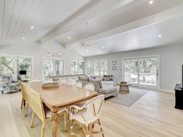 Gorgeous Vacation Pool Home in Sea Pines - Walk to Beach