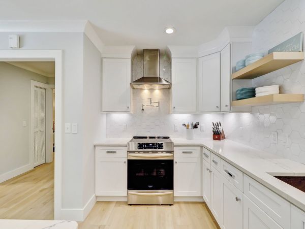 Gorgeous Vacation Pool Home in Sea Pines - Walk to Beach