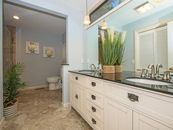 Walk to Beach Hilton Head Vacation Home Five Bedrooms