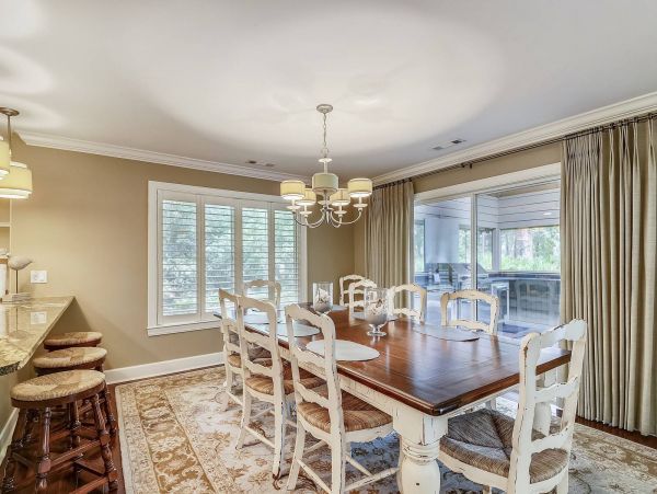 Walk to Beach Vacation Home With Four Bedroom in Hilton Head