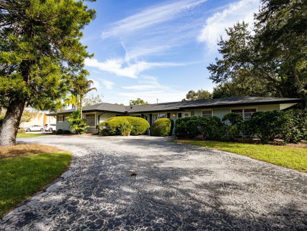 Sarasota Vacation Rentals | Luxury 2-Bedroom Executive Suite