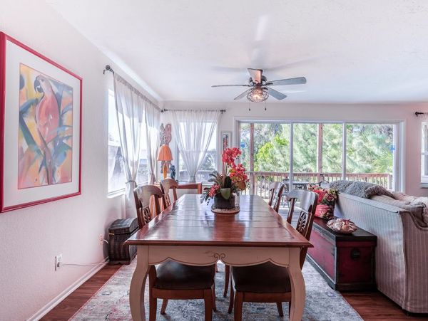 Two Bedroom Condo Directly on the Beach