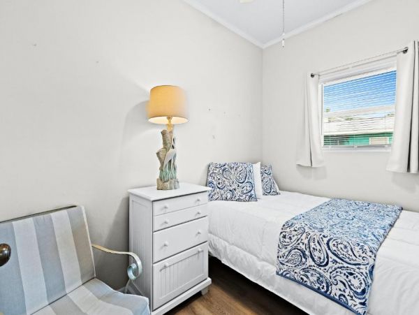 On Beach Panama City Vacation Home Seven Bedrooms Sleeps 20