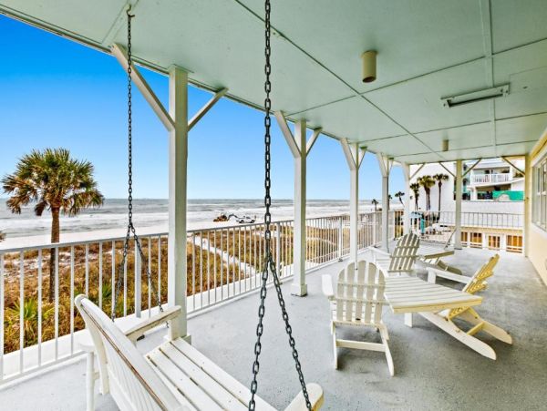 On Beach Panama City Vacation Home Seven Bedrooms Sleeps 20