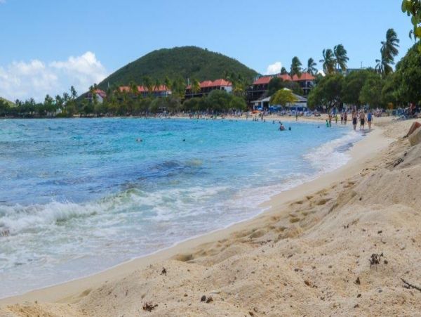 Modern Vacation Rental in St. Thomas One Bedroom Sleeps 5