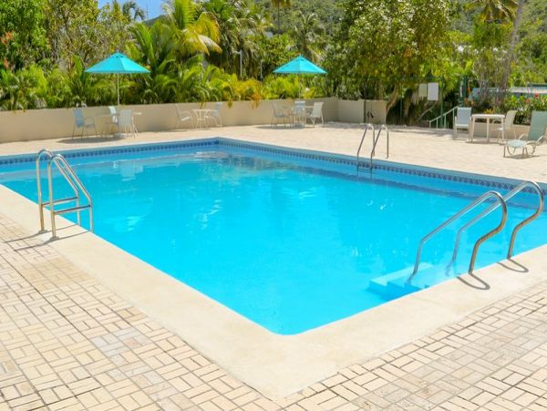 Modern Vacation Rental in St. Thomas One Bedroom Sleeps 5