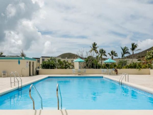 Modern Vacation Rental in St. Thomas One Bedroom Sleeps 5