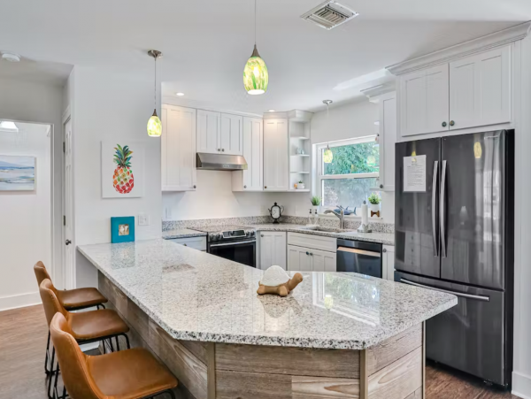 Sarasota Vacation Home Three Bedrooms with Pool Sleeps Six