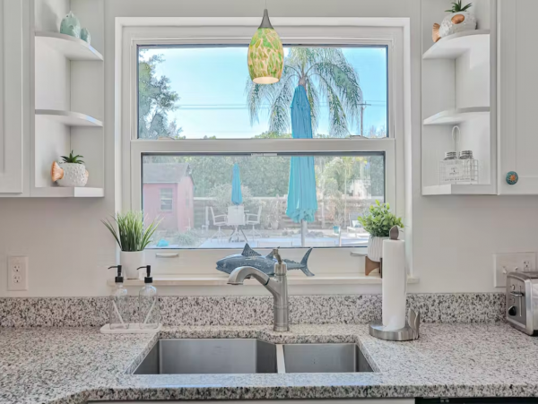 Sarasota Vacation Home Three Bedrooms with Pool Sleeps Six