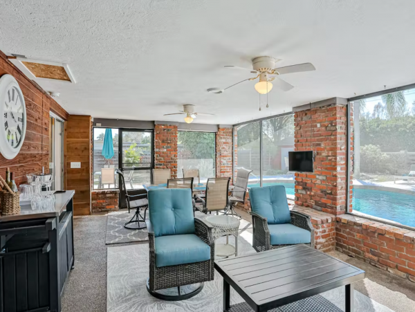 Sarasota Vacation Home Three Bedrooms with Pool Sleeps Six