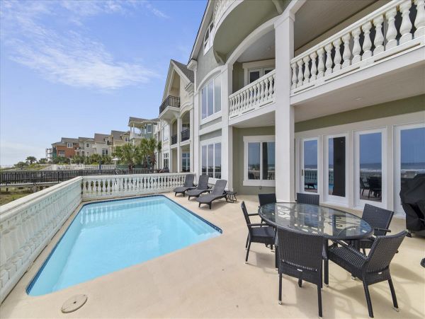 Luxury Oceanfront Hilton Head 7 Bedroom Vacation Pool Home