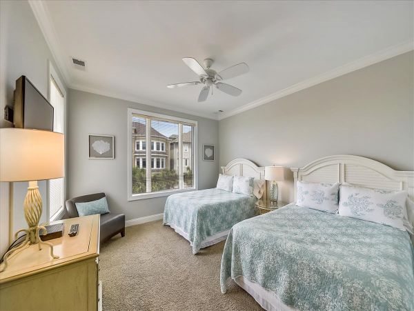 Luxury Oceanfront Hilton Head 7 Bedroom Vacation Pool Home