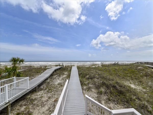 Luxury Oceanfront Hilton Head 7 Bedroom Vacation Pool Home