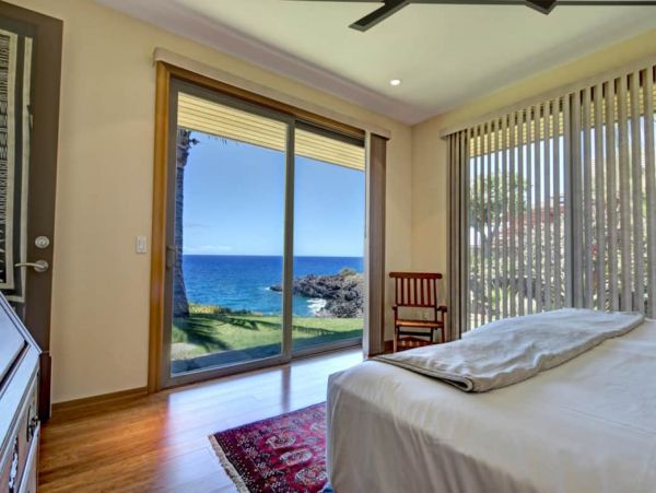 Ocean Views Waimea Vacation Home Three Bedrooms Sleeps Six