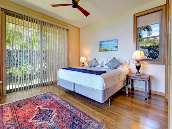 Ocean Views Waimea Vacation Home Three Bedrooms Sleeps Six
