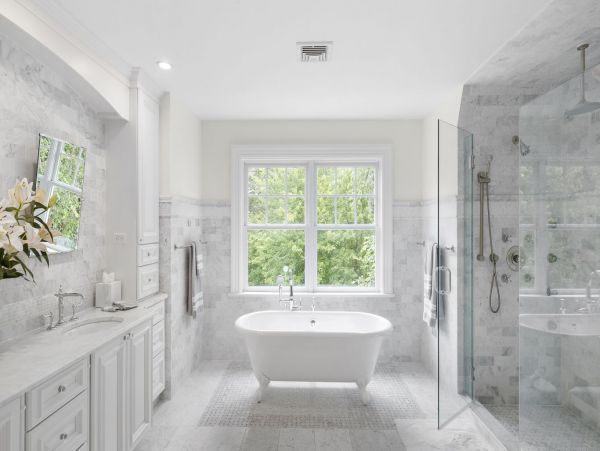 Hamptons 8 Bedroom Home with Cinema Room & Private Pool