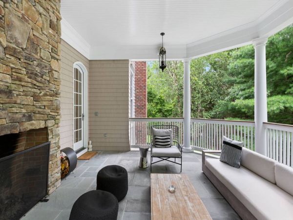 Hamptons 8 Bedroom Home with Cinema Room & Private Pool