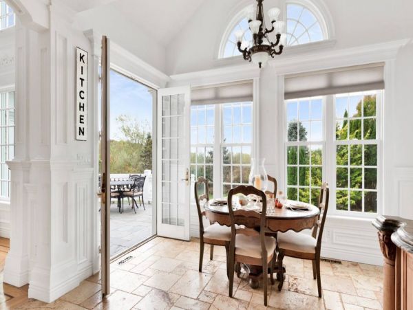 Water Mill Vacation Estate Six Bedrooms With Private Pool