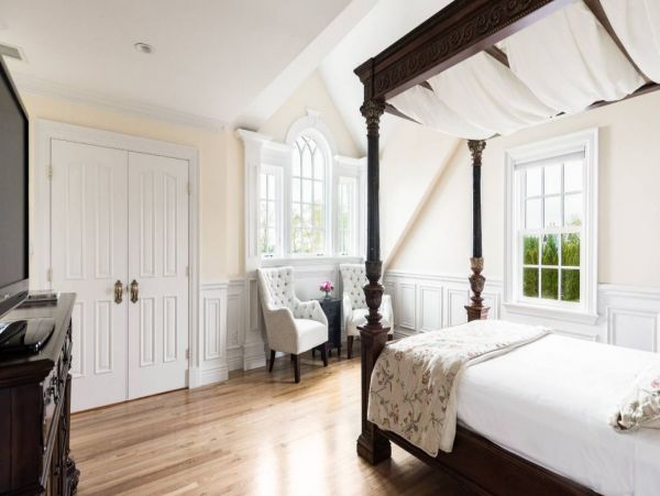 Water Mill Vacation Estate Six Bedrooms With Private Pool