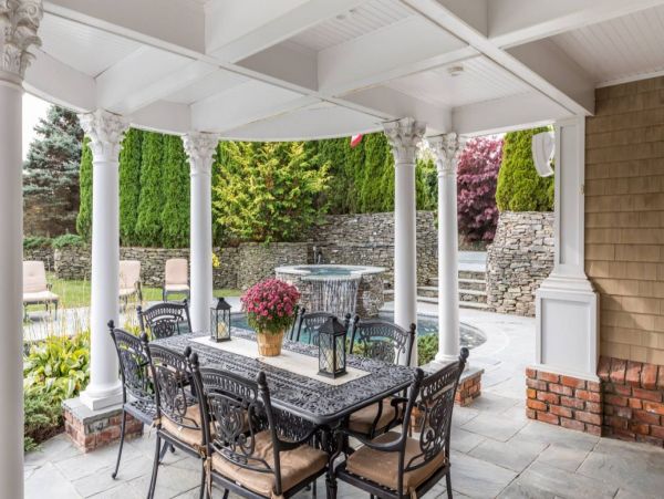 Water Mill Vacation Estate Six Bedrooms With Private Pool