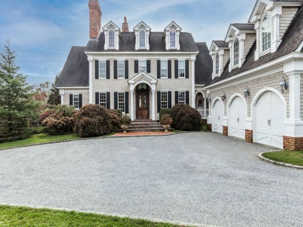 Water Mill Vacation Estate Six Bedrooms With Private Pool