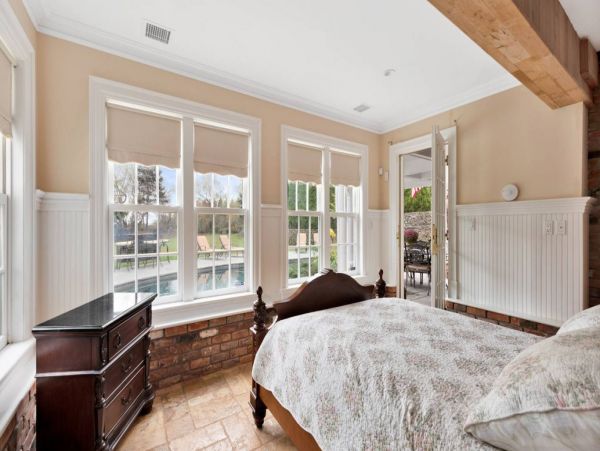 Water Mill Vacation Estate Six Bedrooms With Private Pool