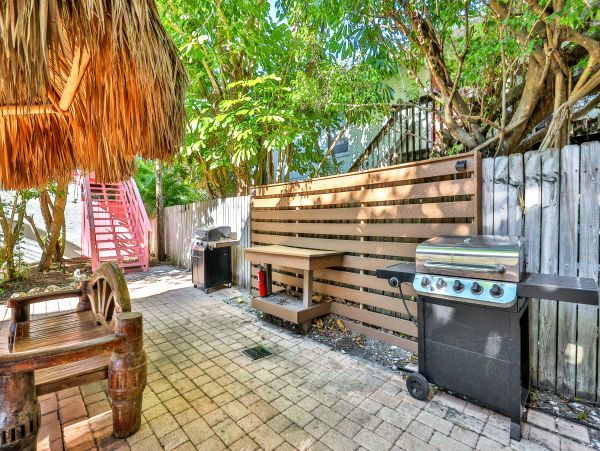 Lovely Condo Located on the Bottom Floor