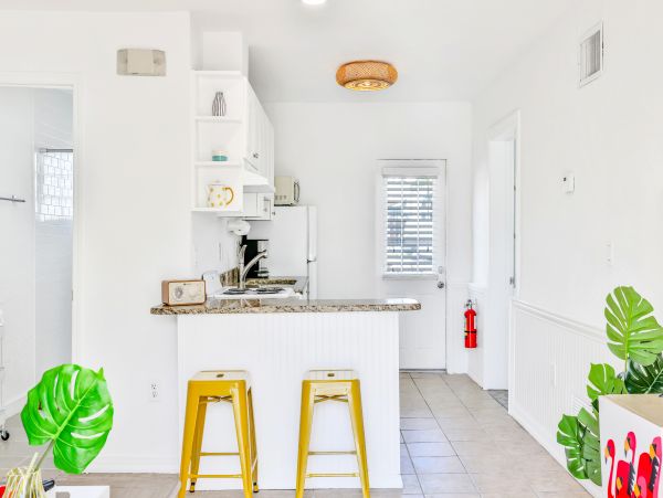 Beach Condo with Shared pool