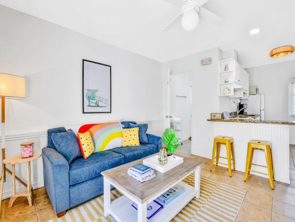 Beach Condo with Shared pool