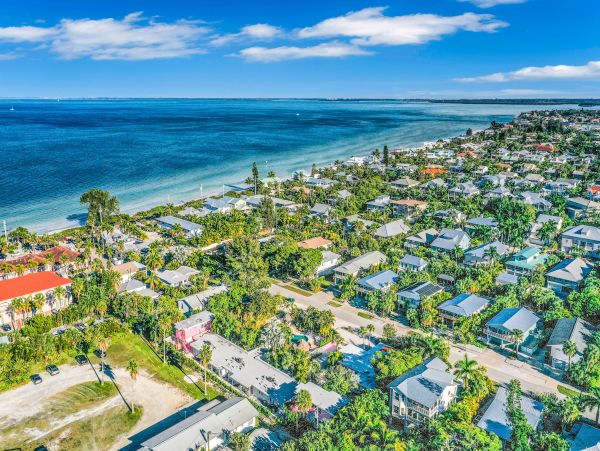 Anna Maria Island Holmes Beach Condo 1007576