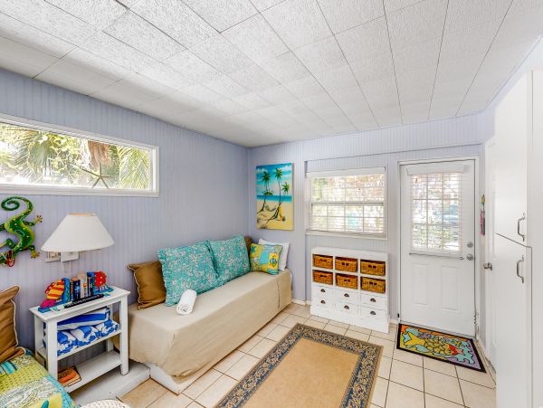 Anna Maria Island Holmes Beach Home 1007577