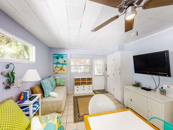 Anna Maria Island Holmes Beach Home 1007577