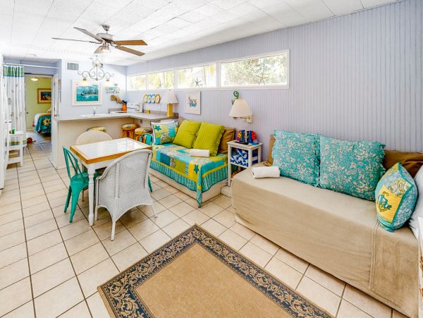 Anna Maria Island Holmes Beach Home 1007577