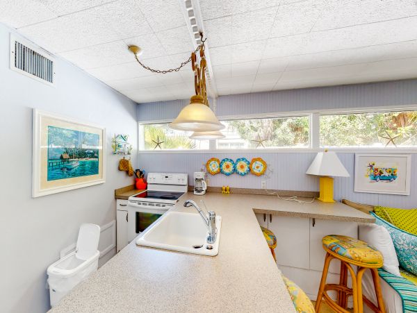 Anna Maria Island Holmes Beach Home 1007577