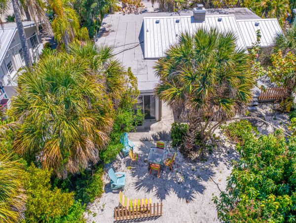 Anna Maria Island Holmes Beach Home 1007577