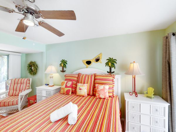 Anna Maria Island Holmes Beach Home 1007579