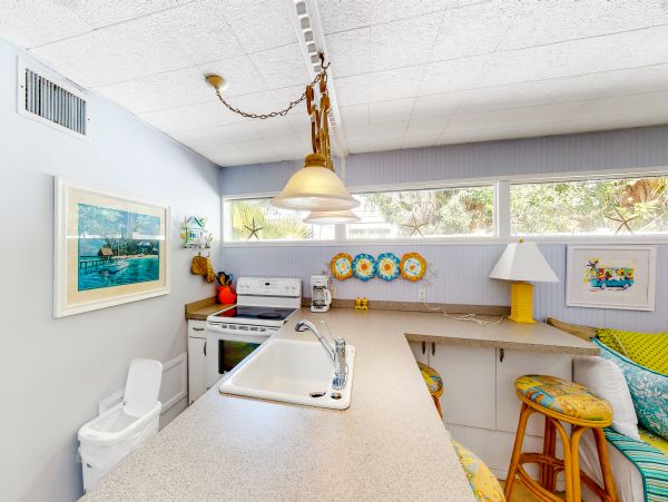 Anna Maria Island Holmes Beach Home 1007579