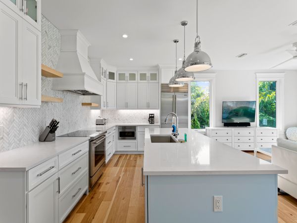 Anna Maria Island Holmes Beach Home 1007580