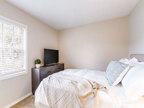 Bradenton Condo with 2 Bedrooms & Great Amenities