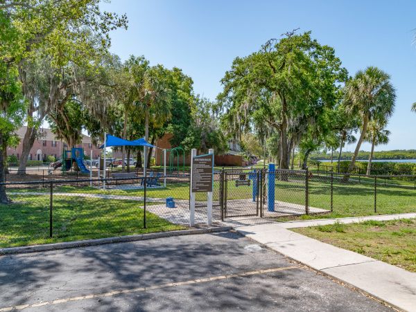 Bradenton Condo with 2 Bedrooms & Great Amenities