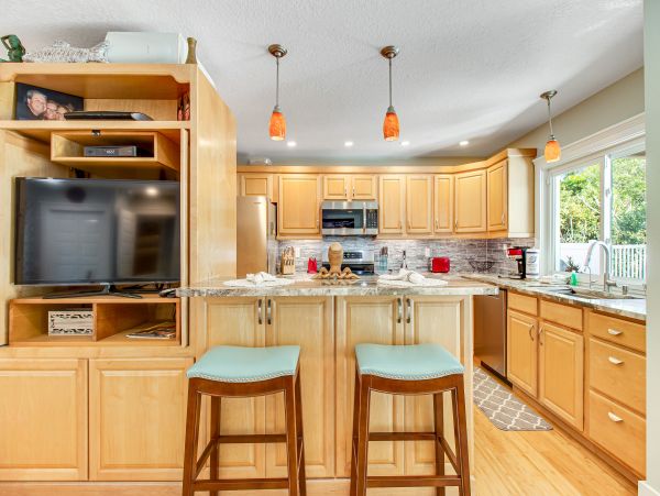 Anna Maria Island Holmes Beach Home 1007582