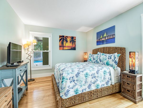 Anna Maria Island Holmes Beach Home 1007582