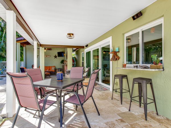 Anna Maria Island Holmes Beach Home 1007582