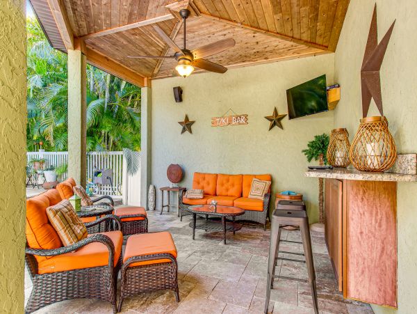 Anna Maria Island Holmes Beach Home 1007582