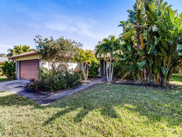 Anna Maria Island Holmes Beach Home 1007582